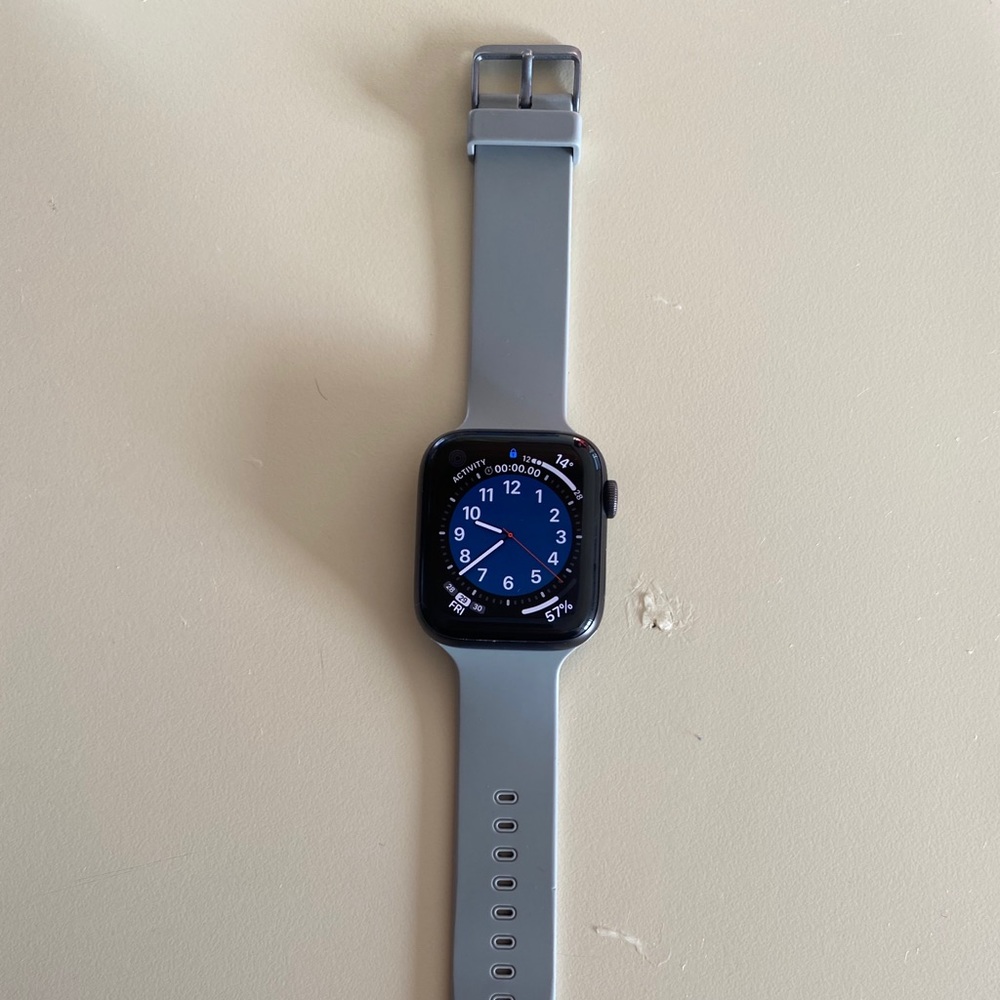Grey Apple Watch Band 42/44mm